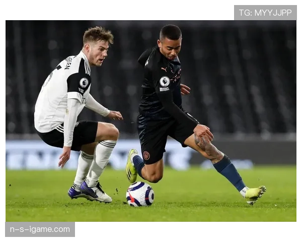 富勒姆爆冷掀翻豪门，首战惊艳点燃英超新希望