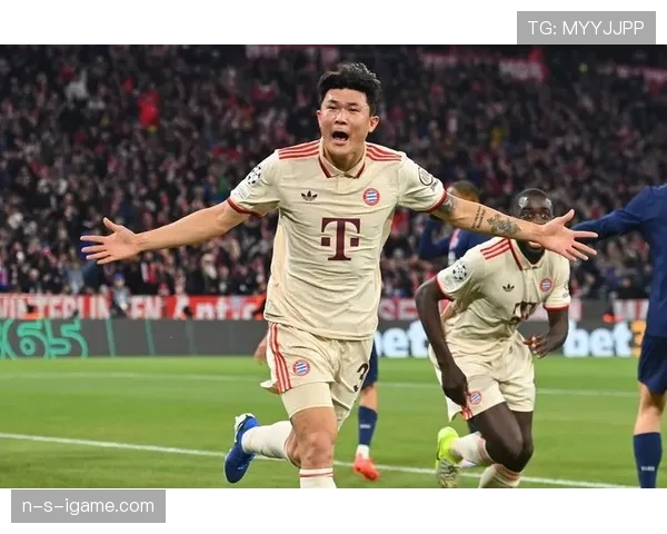 金玟哉任意球头球破门,助球队关键战告捷表现抢眼 金玟哉任意球头球破门,助球队关键战告捷表现抢眼