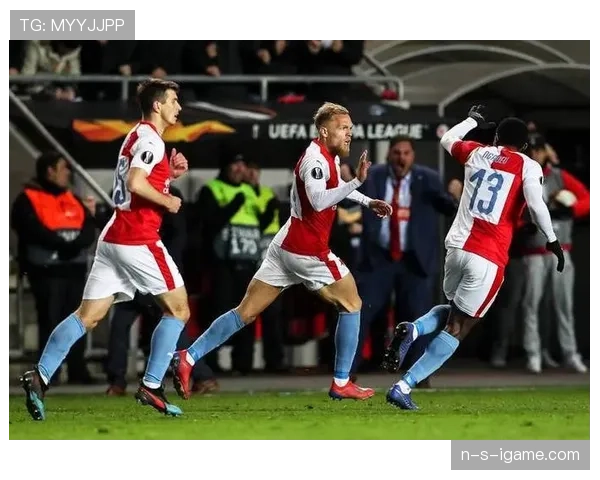 马赛定位球攻势亮眼，彰显球队竞争力稳步提升