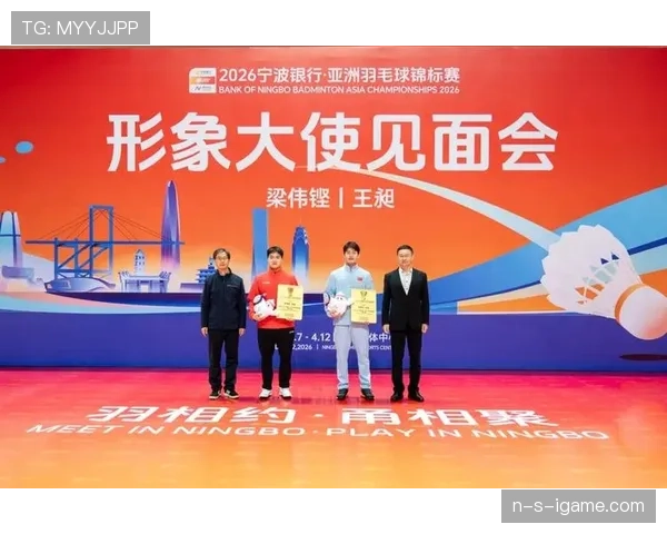 梁伟铿赛场上拼得跟孩子打架一样 回头生活像个贵公子？